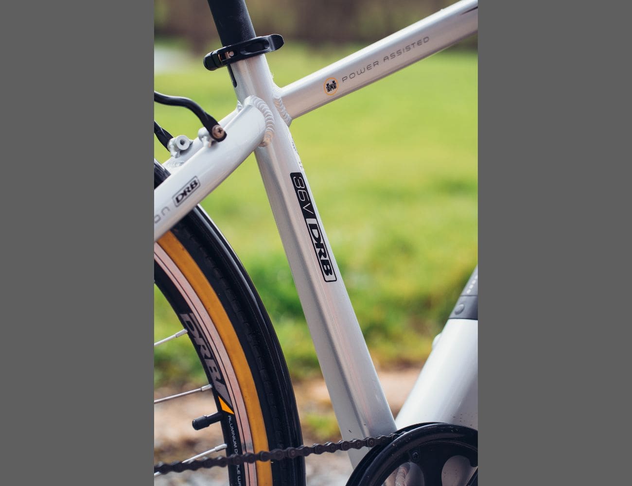 Dallingridge Malvern 14Ah Everyday Trekking E-Bike Silver EB700FMN-V2